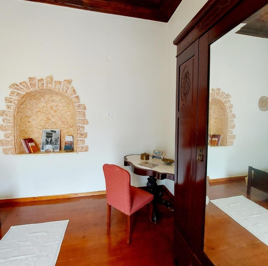 Christina'S Stone House Apartment Hydra  Exterior foto